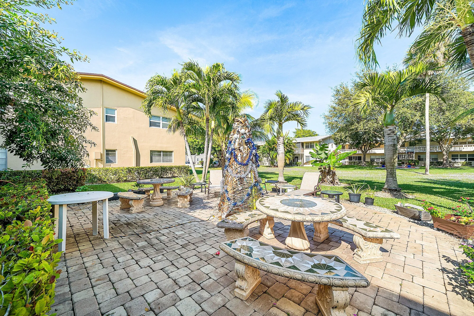 Property Slideshow image 22 of 28 | 203 coventry i # 203, West Palm Beach, FL, 33417