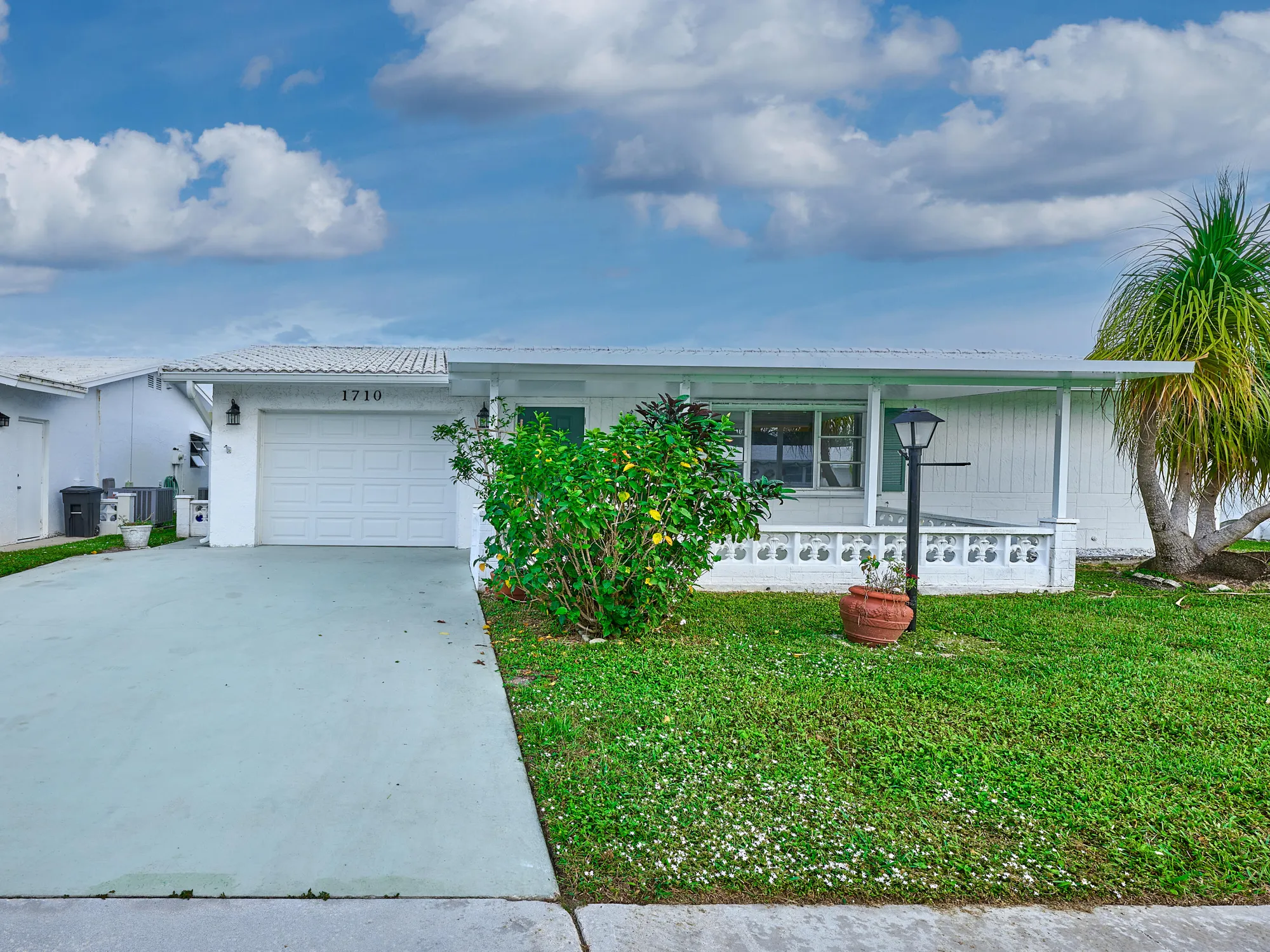 Property Slideshow image 6 of 81 | 1710 sw 22nd st, Boynton Beach, FL, 33426