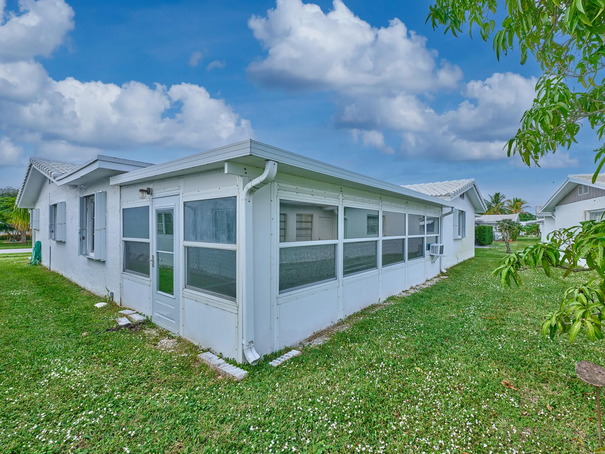 Property Slideshow image 8 of 81 | 1710 sw 22nd st, Boynton Beach, FL, 33426