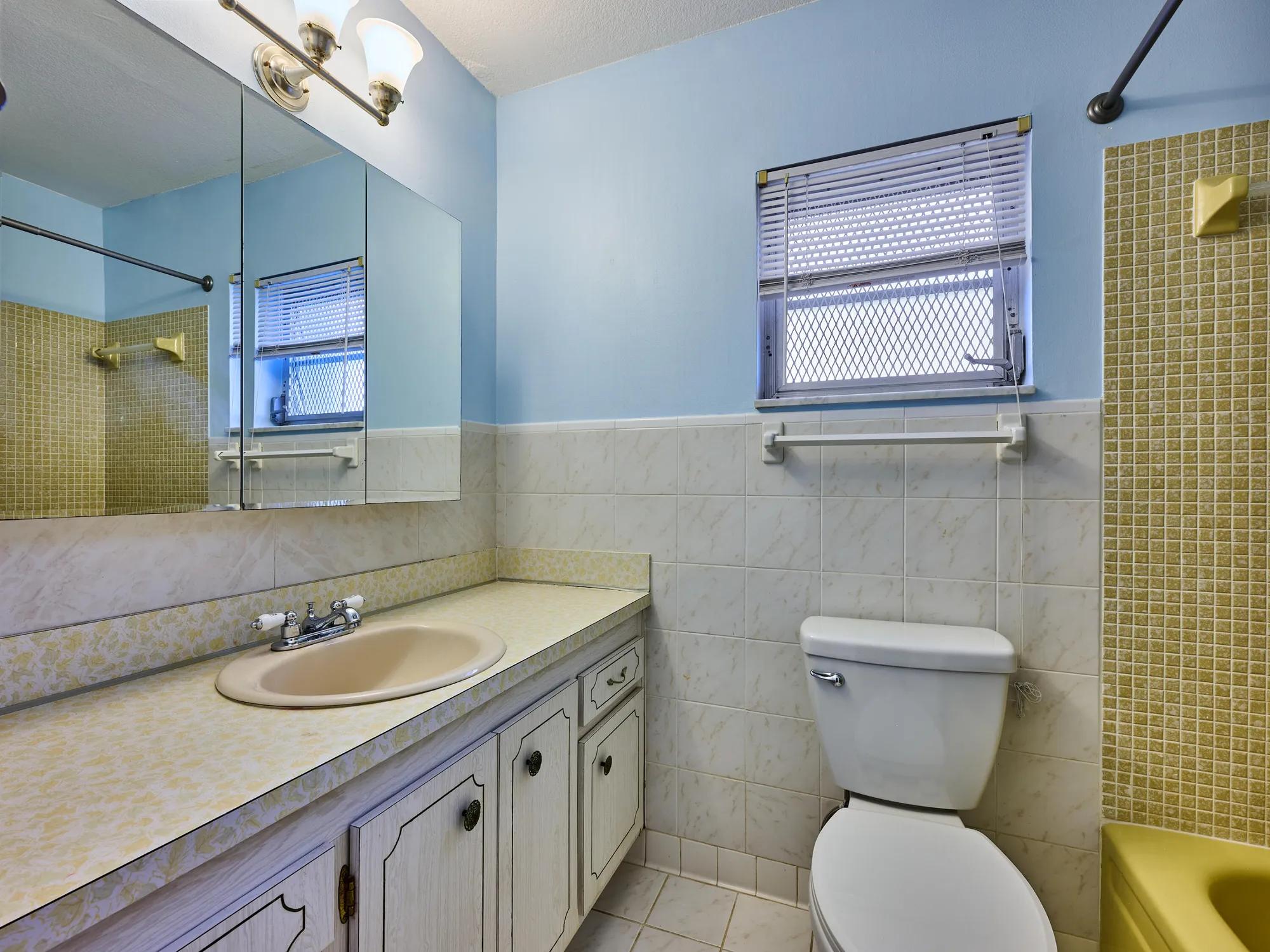 Property Slideshow image 43 of 81 | 1710 sw 22nd st, Boynton Beach, FL, 33426