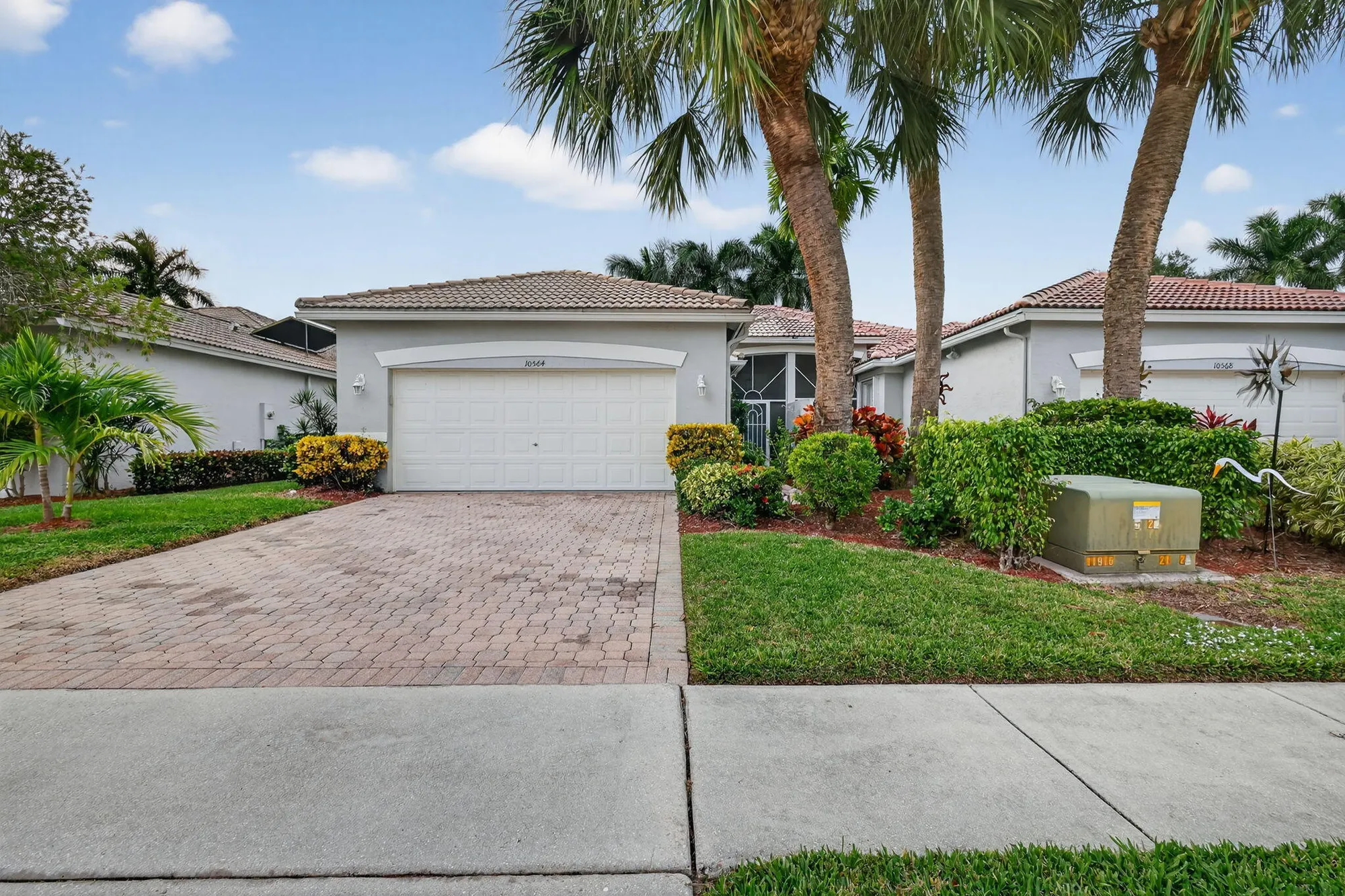 Property Slideshow image 2 of 37 | 10564 royal caribbean cir, Boynton Beach, FL, 33437