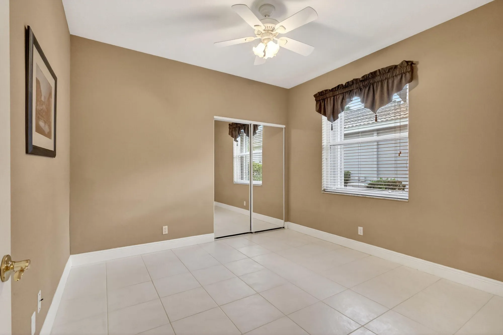 Property Slideshow image 31 of 37 | 10564 royal caribbean cir, Boynton Beach, FL, 33437
