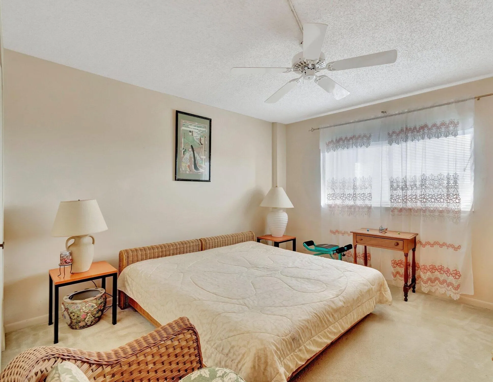 Property Slideshow image 19 of 51 | 6850 10th ave 408, Lake Worth, FL, 33467