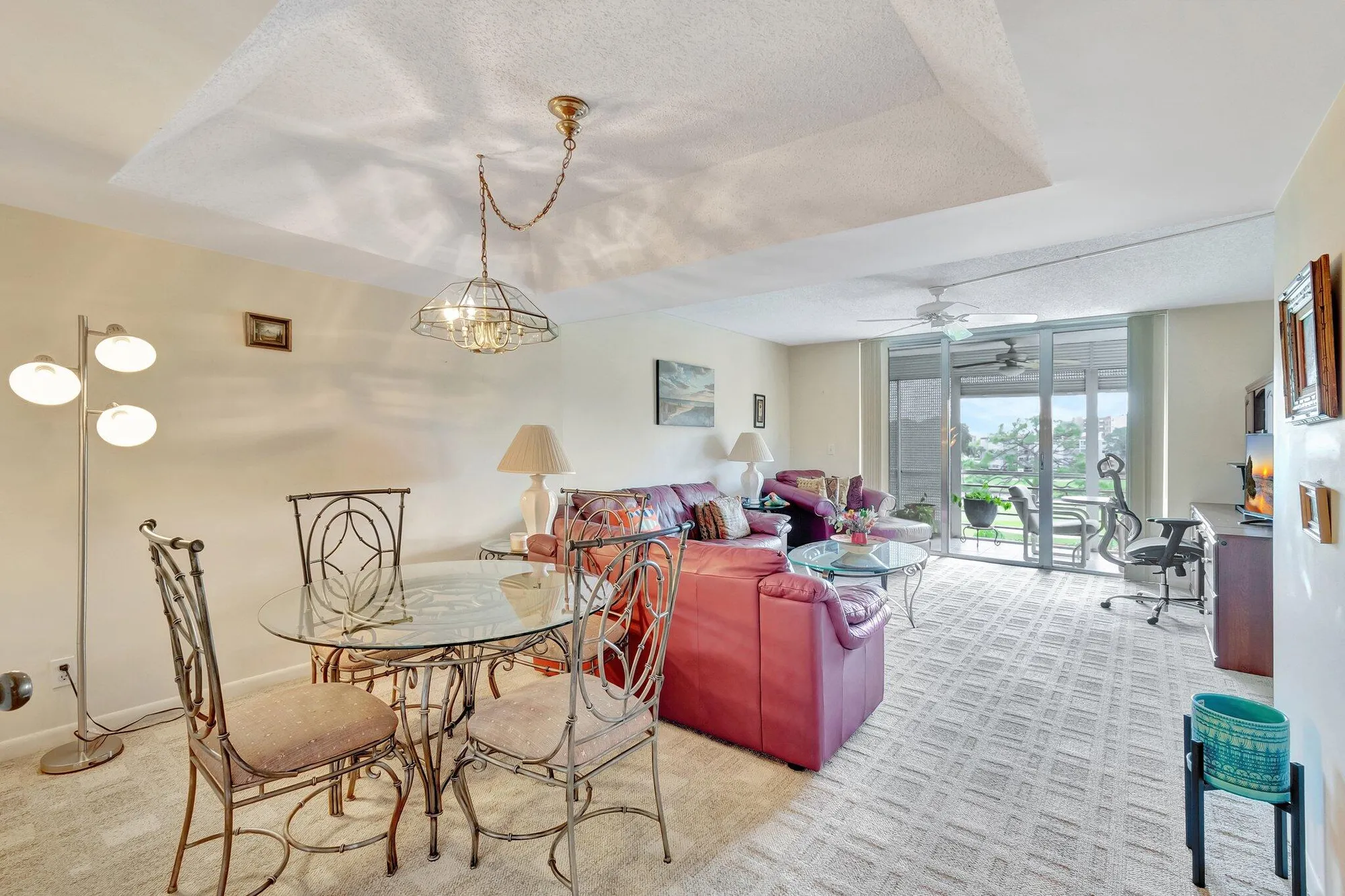 Property Slideshow image 9 of 51 | 6850 10th ave 408, Lake Worth, FL, 33467