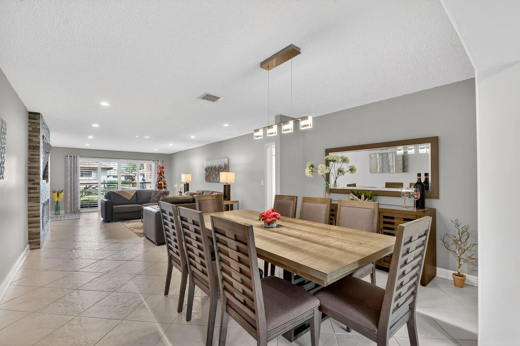 Property Slideshow image 16 of 71 | 4723 storkwood ln a, Boynton Beach, FL, 33436