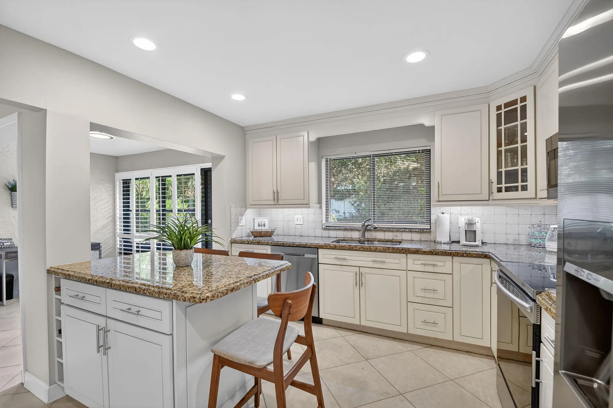 Property Slideshow image 24 of 71 | 4723 storkwood ln a, Boynton Beach, FL, 33436
