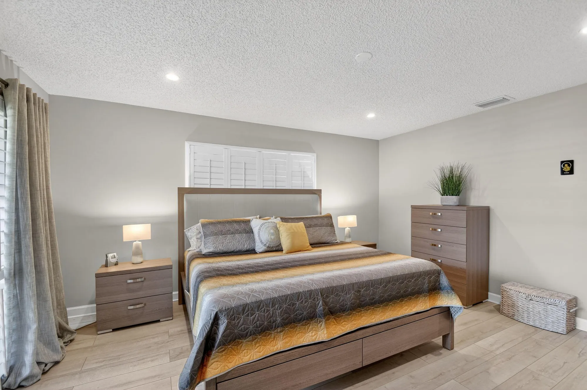 Property Slideshow image 26 of 71 | 4723 storkwood ln a, Boynton Beach, FL, 33436