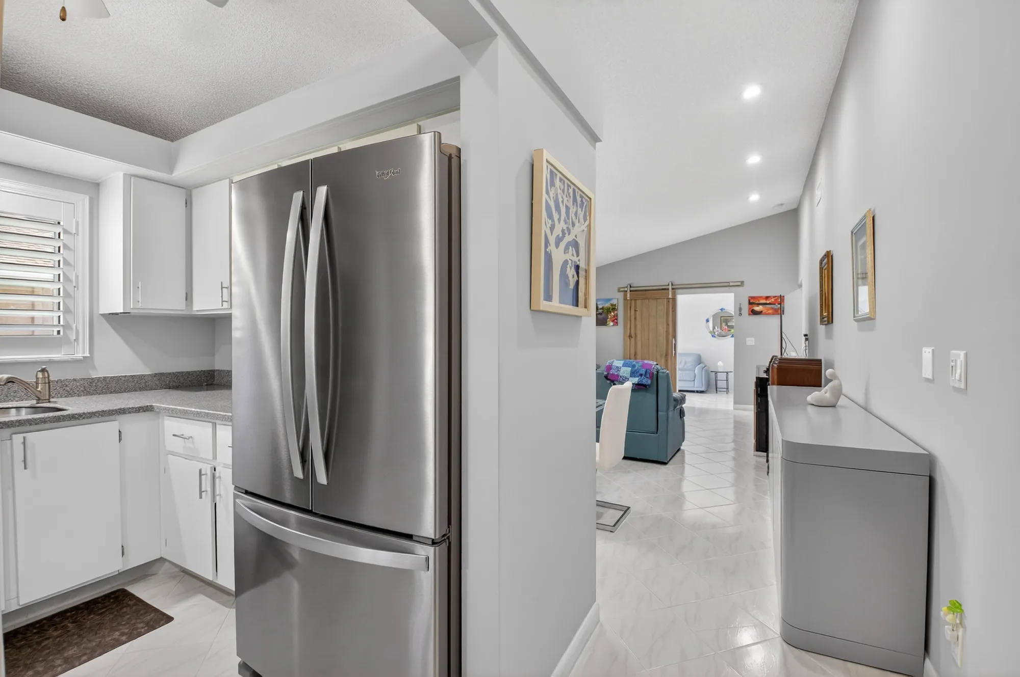 Property Slideshow image 5 of 47 | 8188 sweetbriar way, Boca Raton, FL, 33496