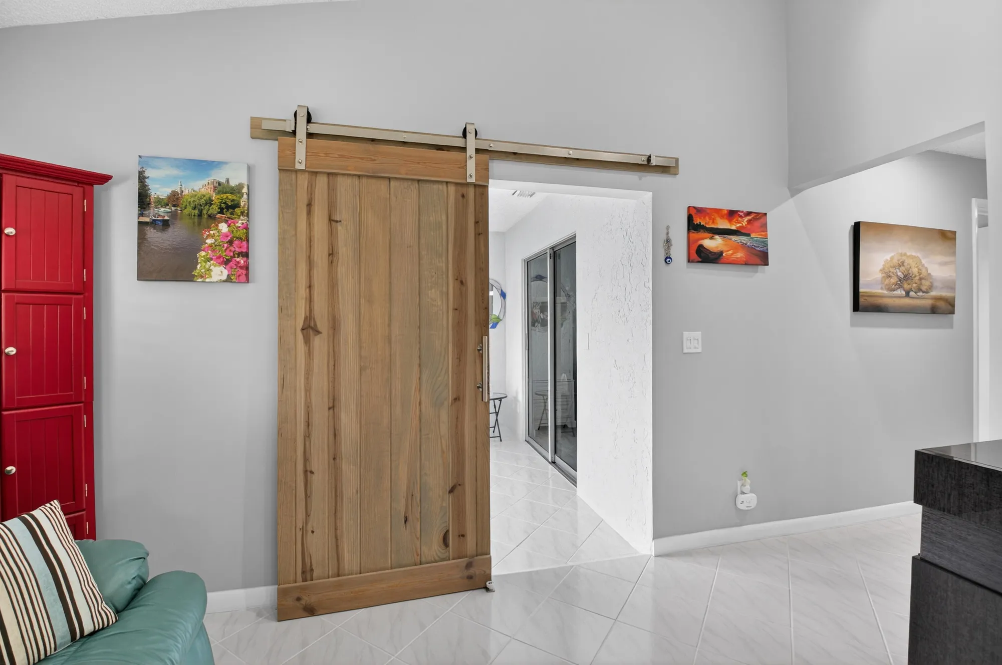 Property Slideshow image 16 of 47 | 8188 sweetbriar way, Boca Raton, FL, 33496