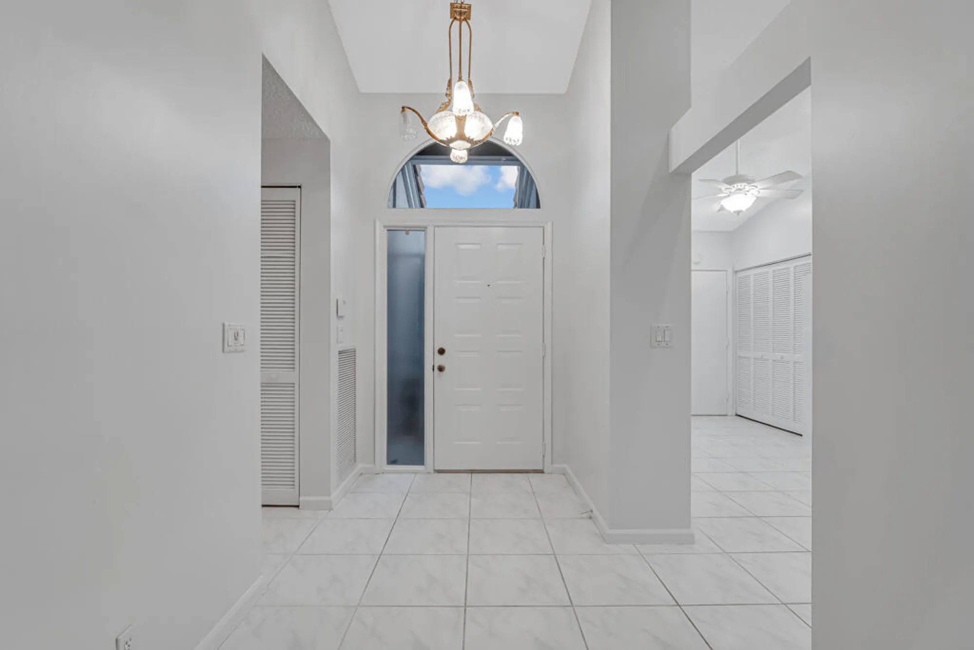 Property Slideshow image 3 of 77 | 7043 summer tree dr, Boynton Beach, FL, 33437