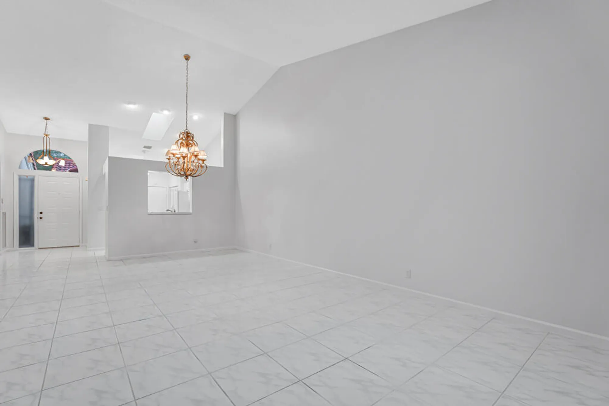 Property Slideshow image 7 of 77 | 7043 summer tree dr, Boynton Beach, FL, 33437