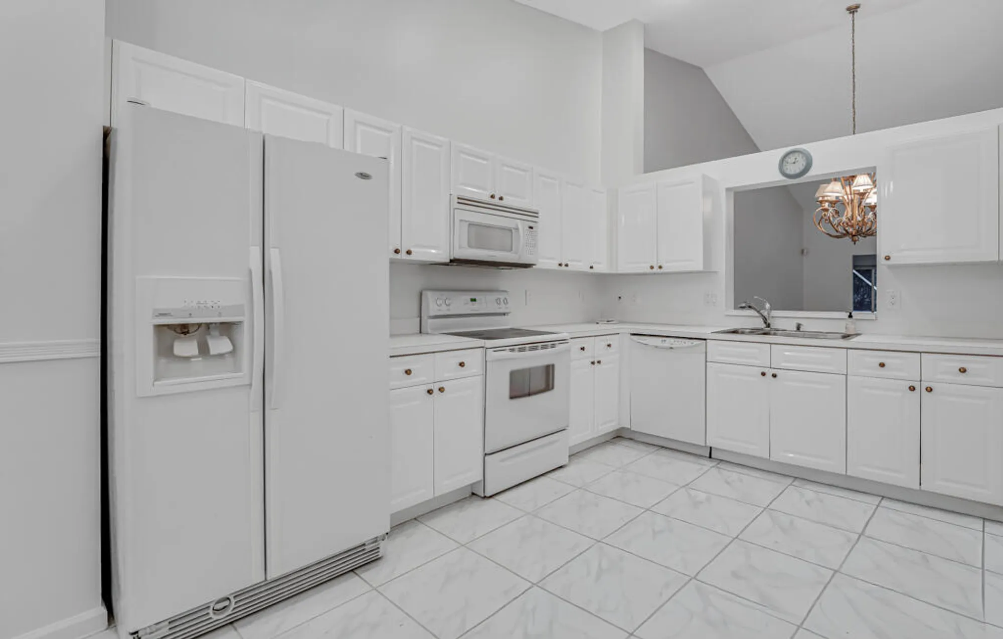 Property Slideshow image 18 of 77 | 7043 summer tree dr, Boynton Beach, FL, 33437