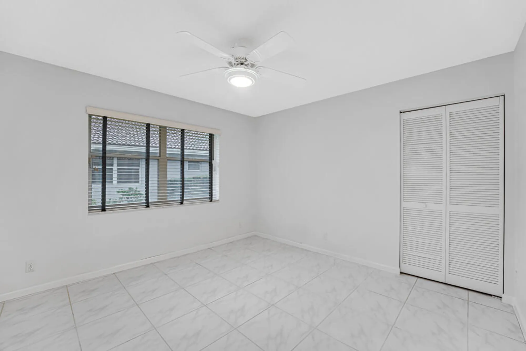 Property Slideshow image 25 of 77 | 7043 summer tree dr, Boynton Beach, FL, 33437