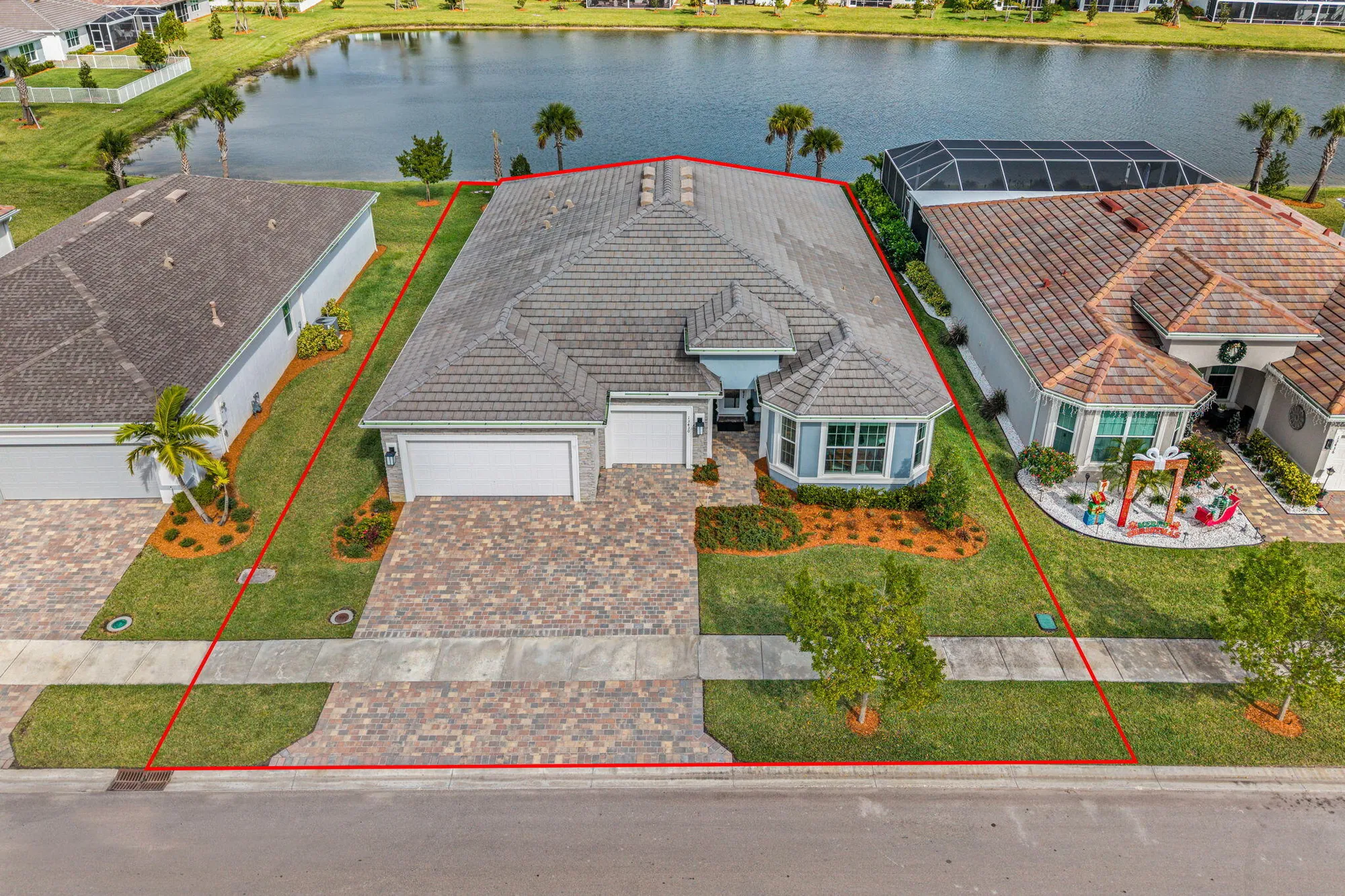 Property Slideshow image 30 of 43 | 13430 sw vermillion cir, Port Saint Lucie, FL, 34987