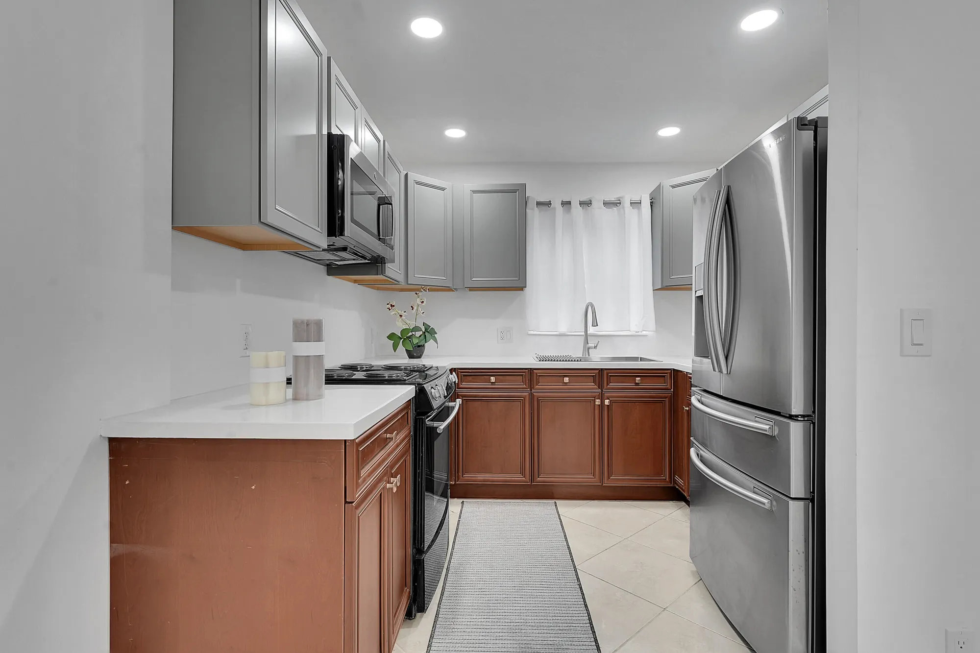 Property Slideshow image 15 of 22 | 5043 cresthaven blvd f, West Palm Beach, FL, 33415