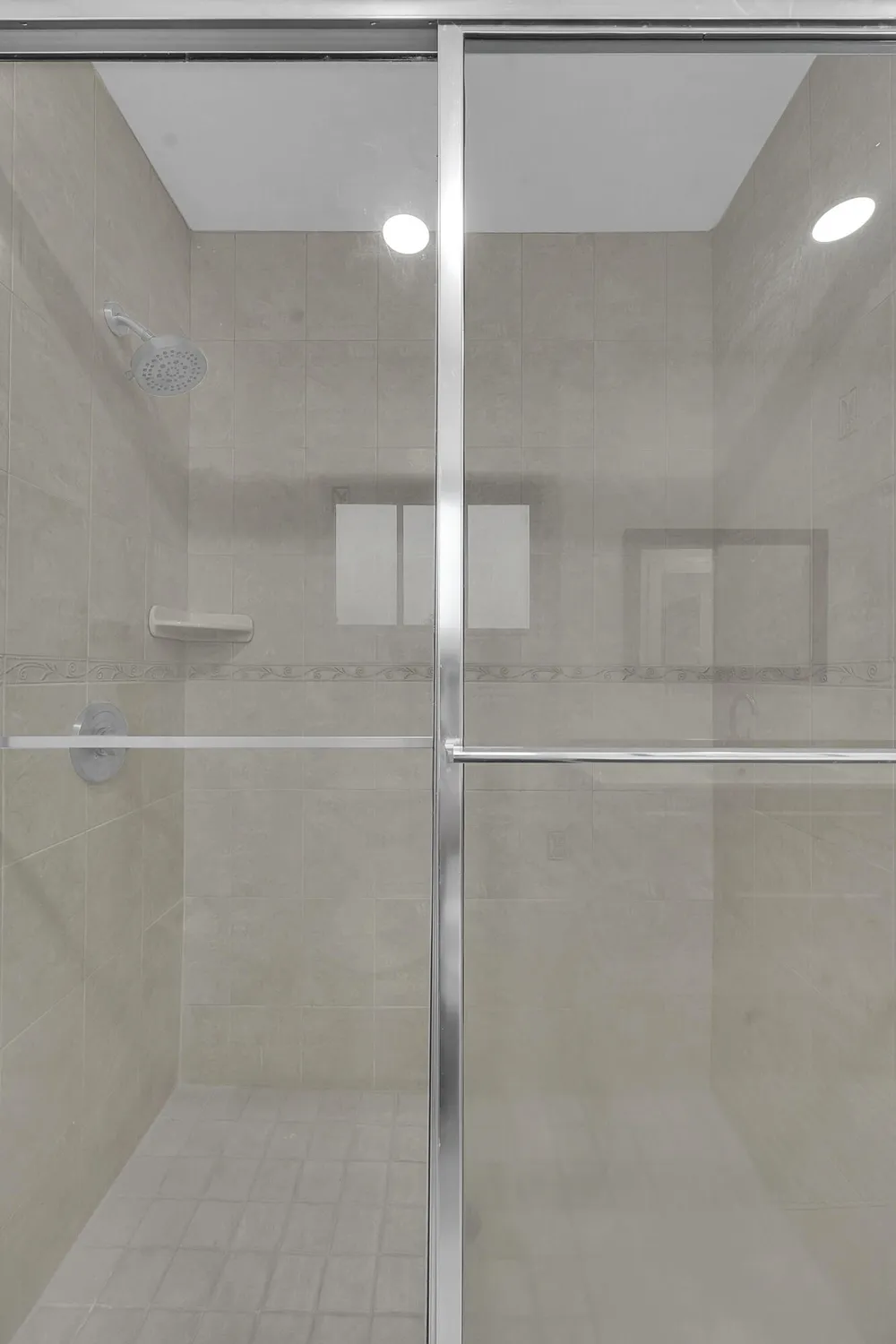 Property Slideshow image 18 of 22 | 5043 cresthaven blvd f, West Palm Beach, FL, 33415