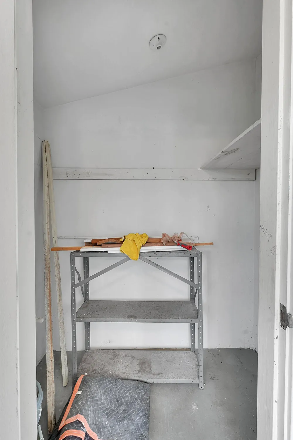 Property Slideshow image 20 of 22 | 5043 cresthaven blvd f, West Palm Beach, FL, 33415