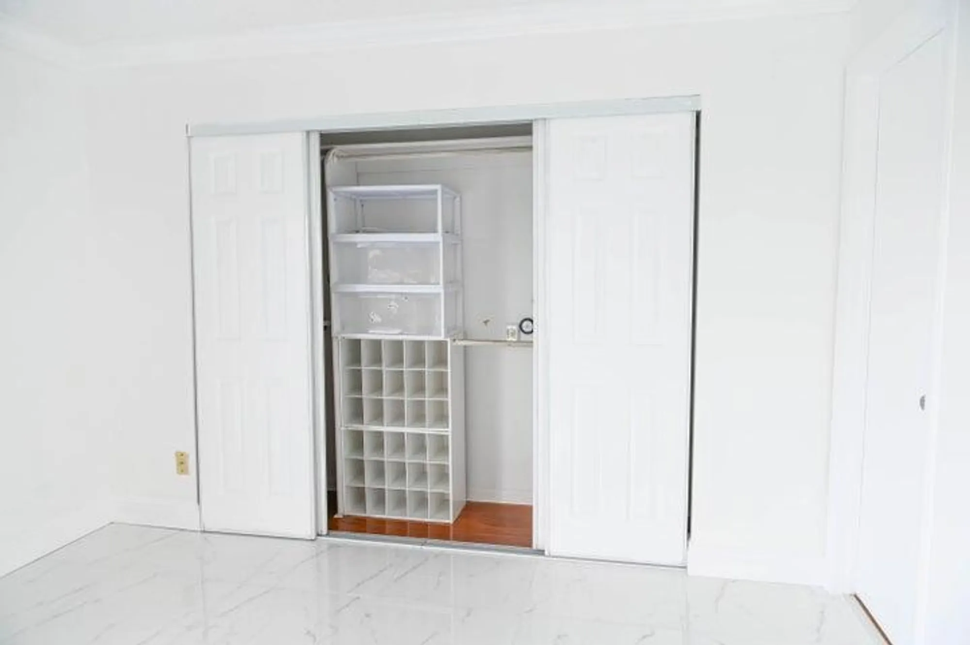 Property Slideshow image 11 of 22 | 282 burgundy f f, Delray Beach, FL, 33484