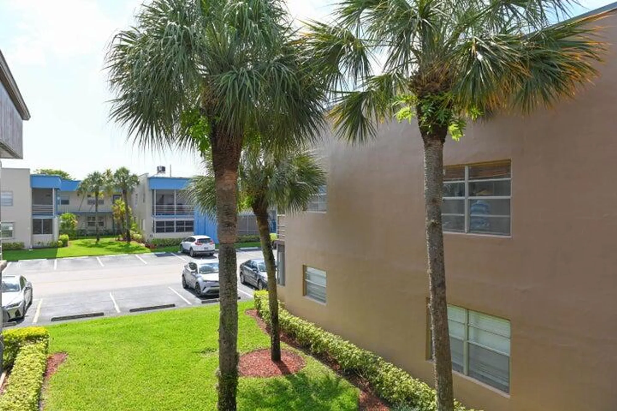 Property Slideshow image 19 of 22 | 282 burgundy f f, Delray Beach, FL, 33484