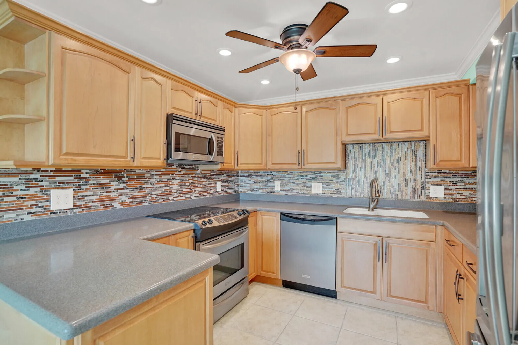 Property Slideshow image 3 of 10 | 310 wellington m # 310, West Palm Beach, FL, 33417