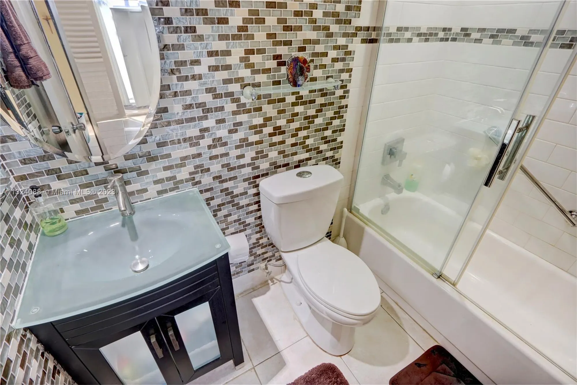 Property Slideshow image 14 of 22 | 694 brittany o, Delray Beach, FL, 33446