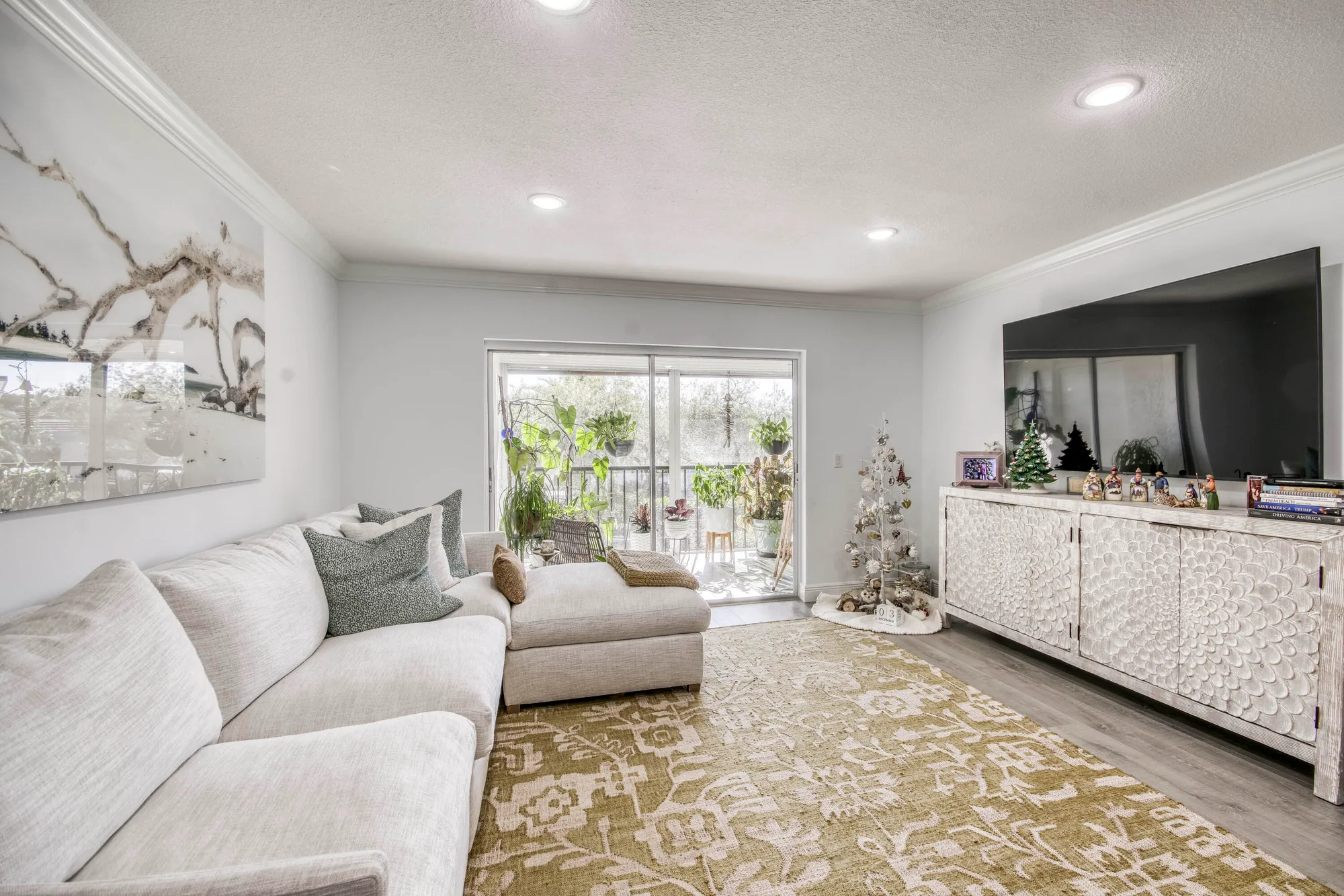 Property Slideshow image 7 of 31 | 14823 cumberland dr, Delray Beach, FL, 33446