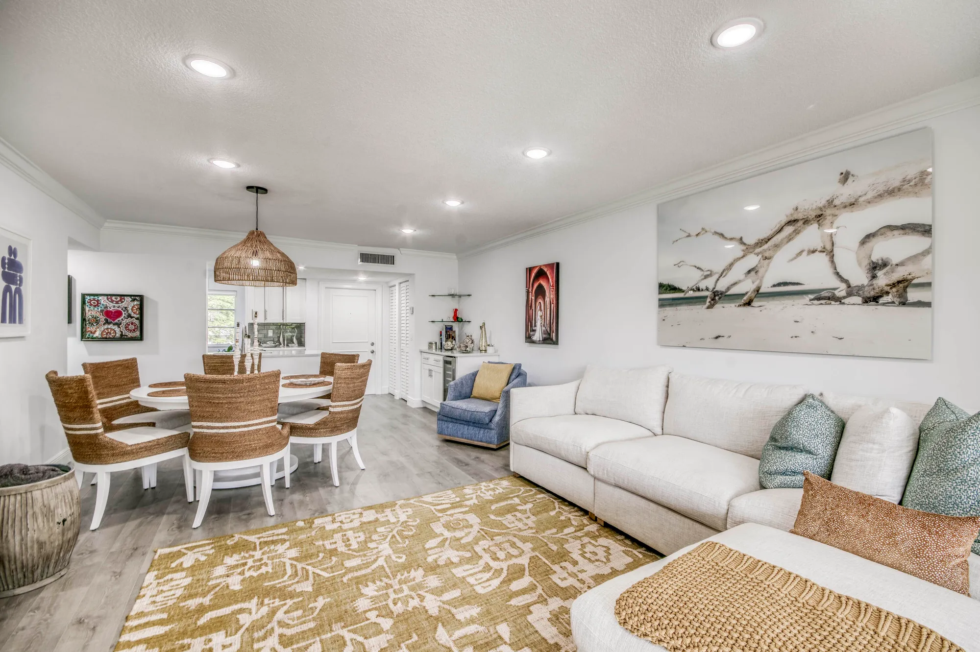 Property Slideshow image 10 of 31 | 14823 cumberland dr, Delray Beach, FL, 33446