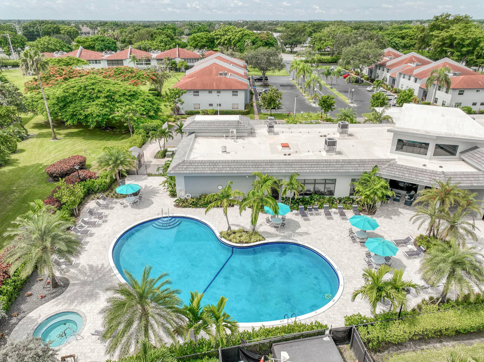 Property Slideshow image 25 of 31 | 14823 cumberland dr, Delray Beach, FL, 33446