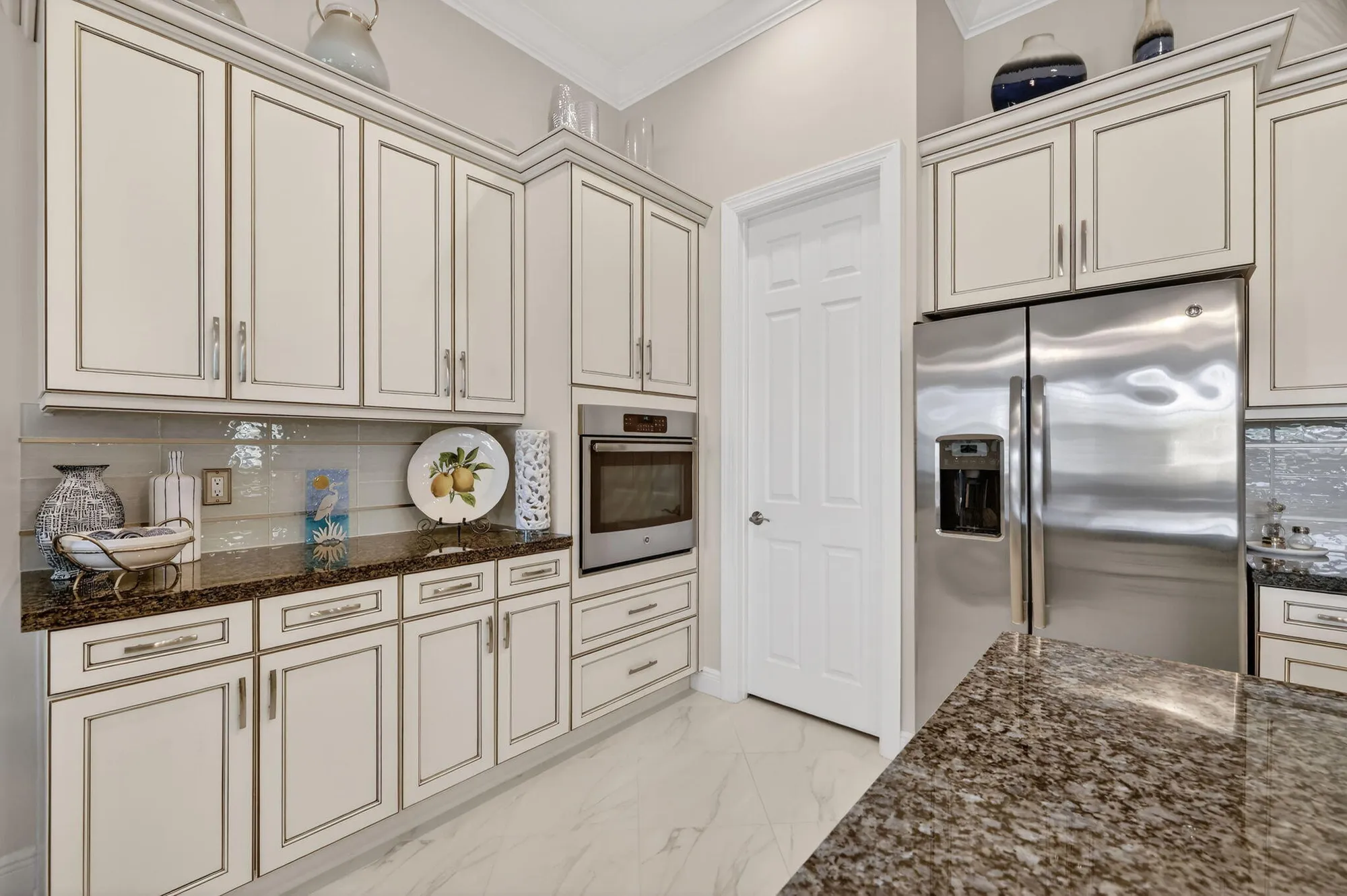 Property Slideshow image 13 of 90 | 10619 sw capraia way, Port Saint Lucie, FL, 34986