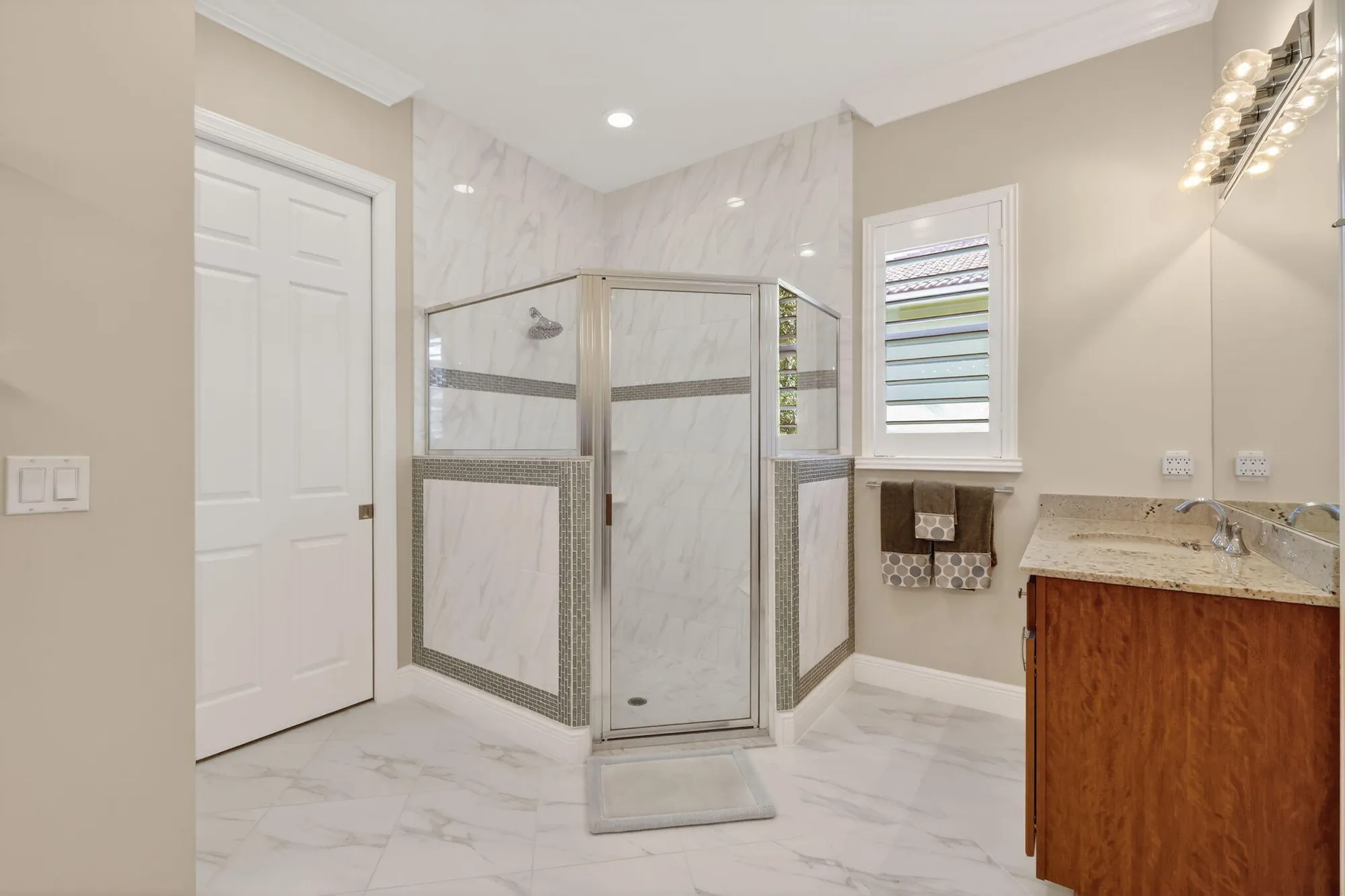 Property Slideshow image 24 of 90 | 10619 sw capraia way, Port Saint Lucie, FL, 34986