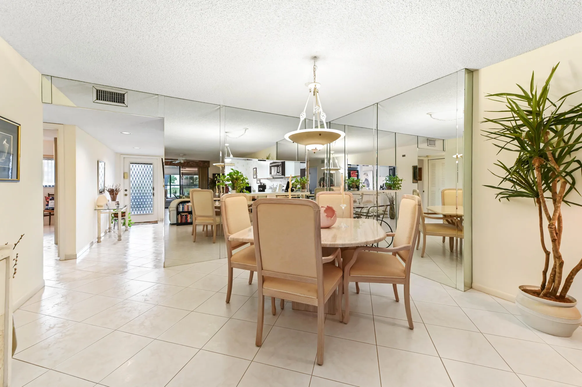 Property Slideshow image 9 of 60 | 15074 witney rd 107, Delray Beach, FL, 33484