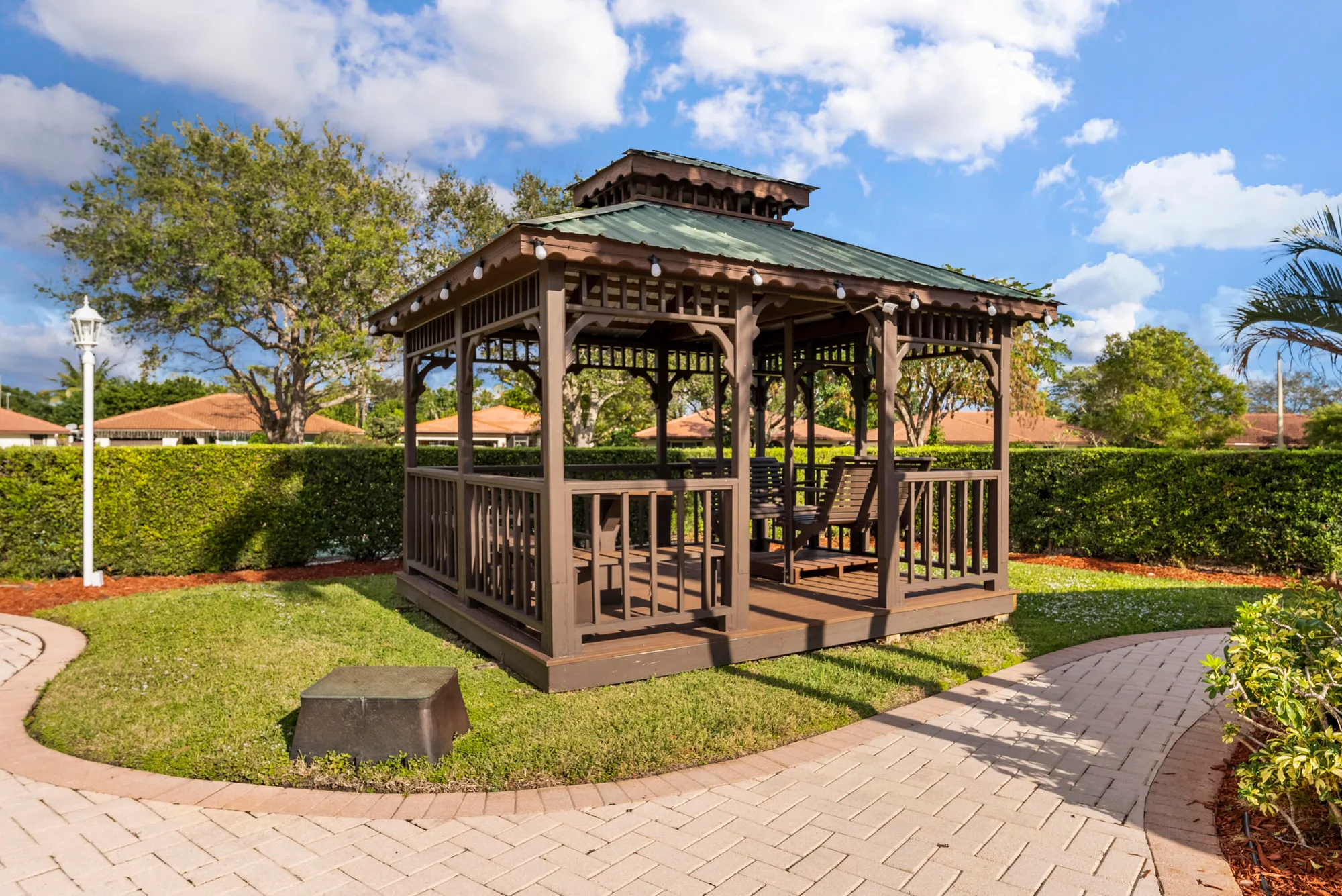 Property Slideshow image 45 of 48 | 334 nw 42nd st, Boca Raton, FL, 33431