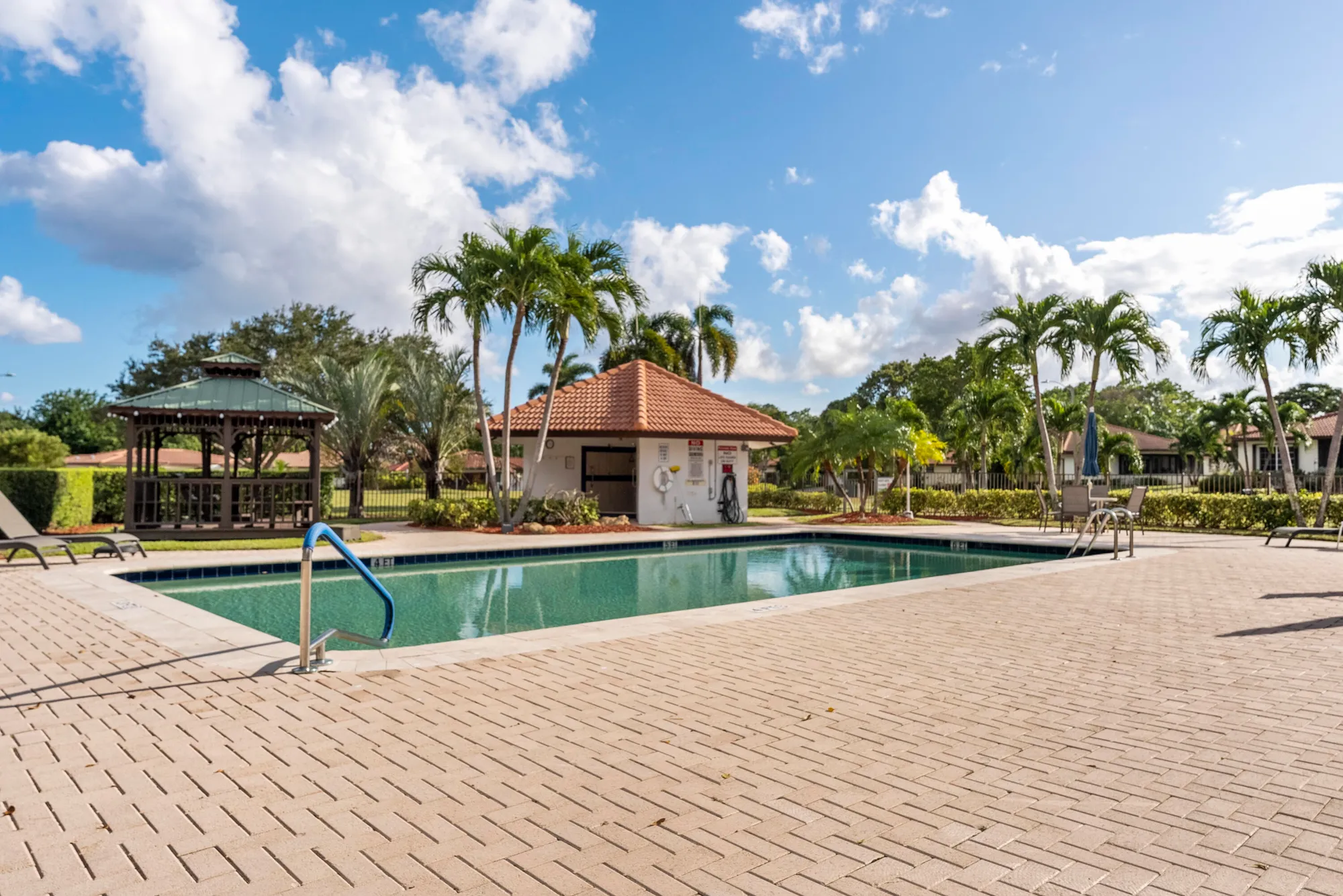 Property Slideshow image 46 of 48 | 334 nw 42nd st, Boca Raton, FL, 33431