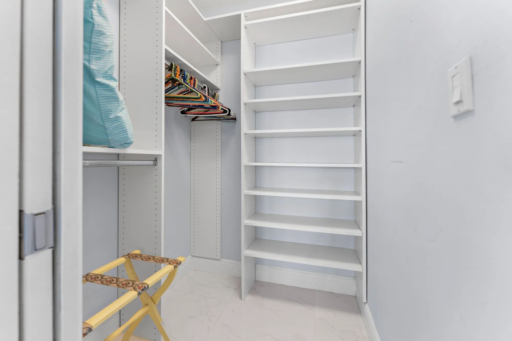 Property Slideshow image 38 of 48 | 334 nw 42nd st, Boca Raton, FL, 33431