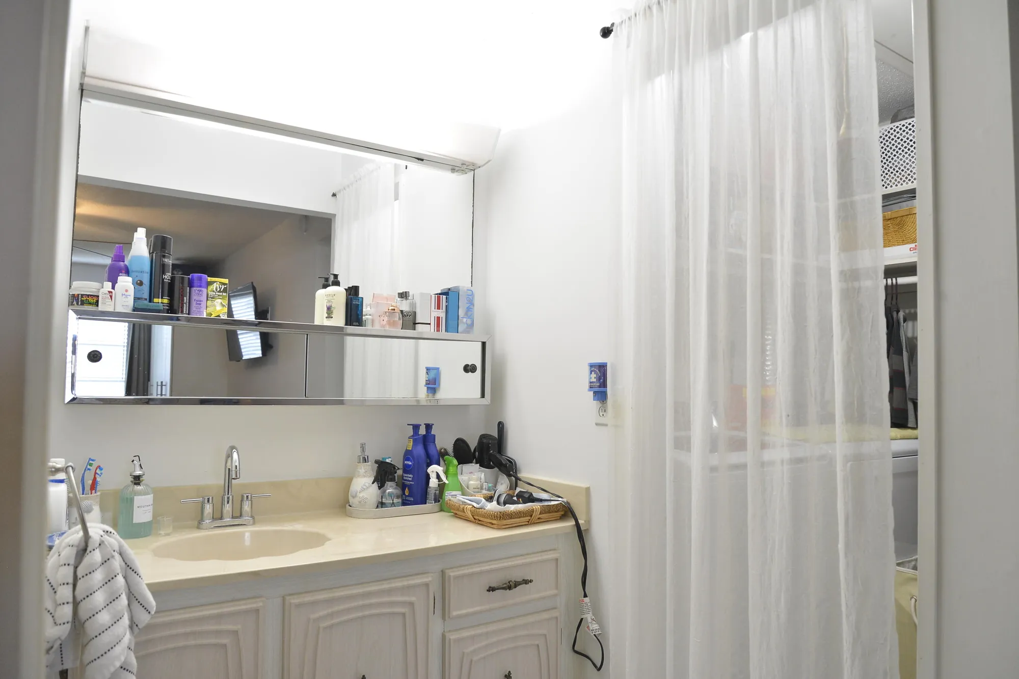 Property Slideshow image 18 of 30 | 1027 south dr a, Delray Beach, FL, 33445