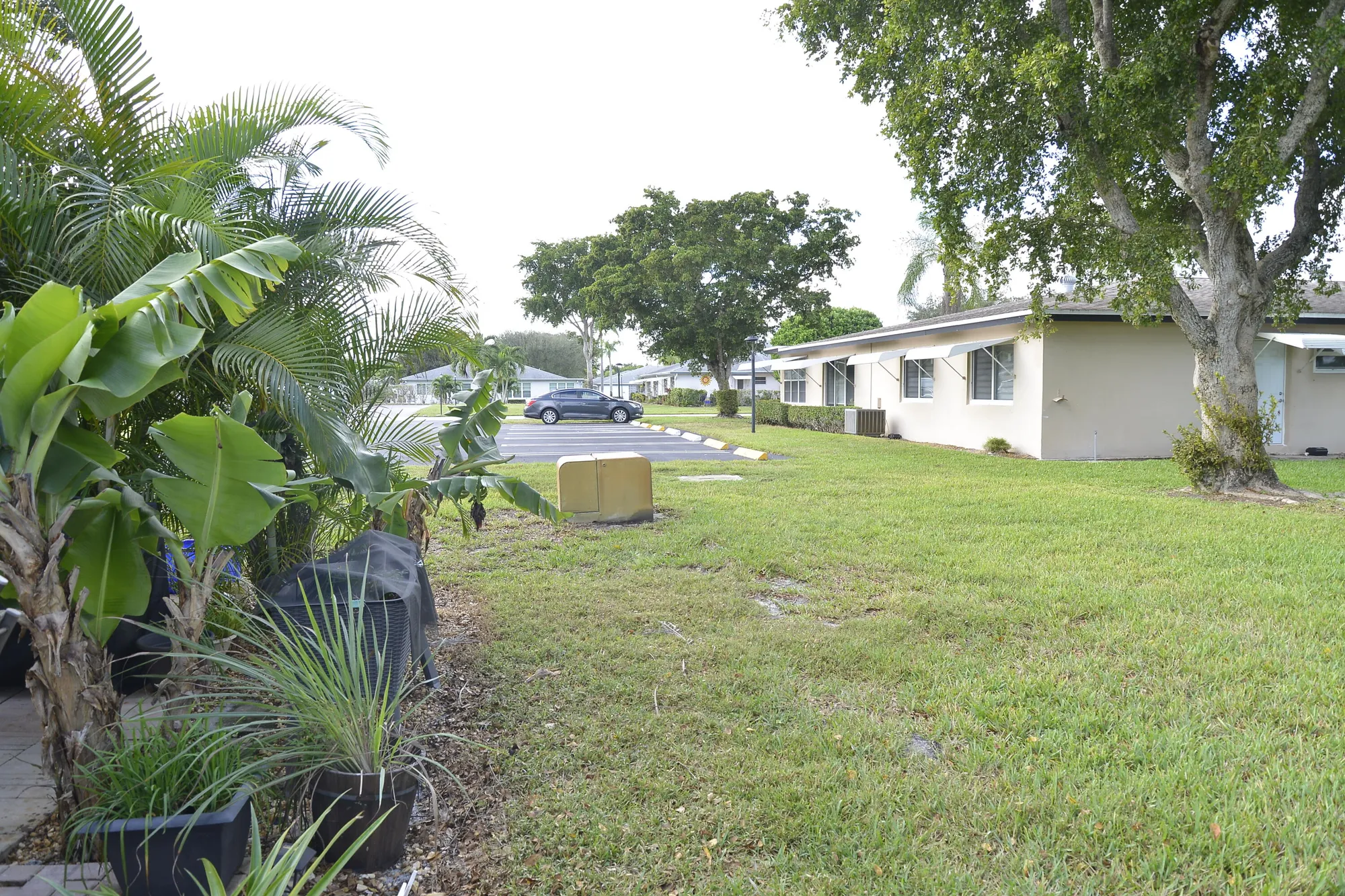 Property Slideshow image 26 of 30 | 1027 south dr a, Delray Beach, FL, 33445