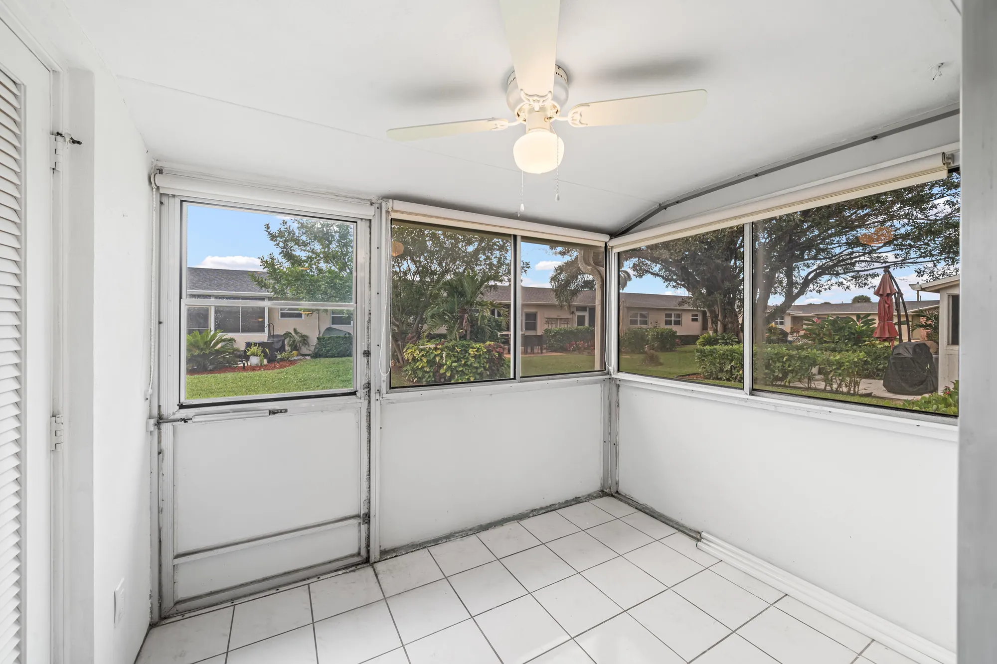 Property Slideshow image 15 of 17 | 2590 barkley dr e, West Palm Beach, FL, 33415