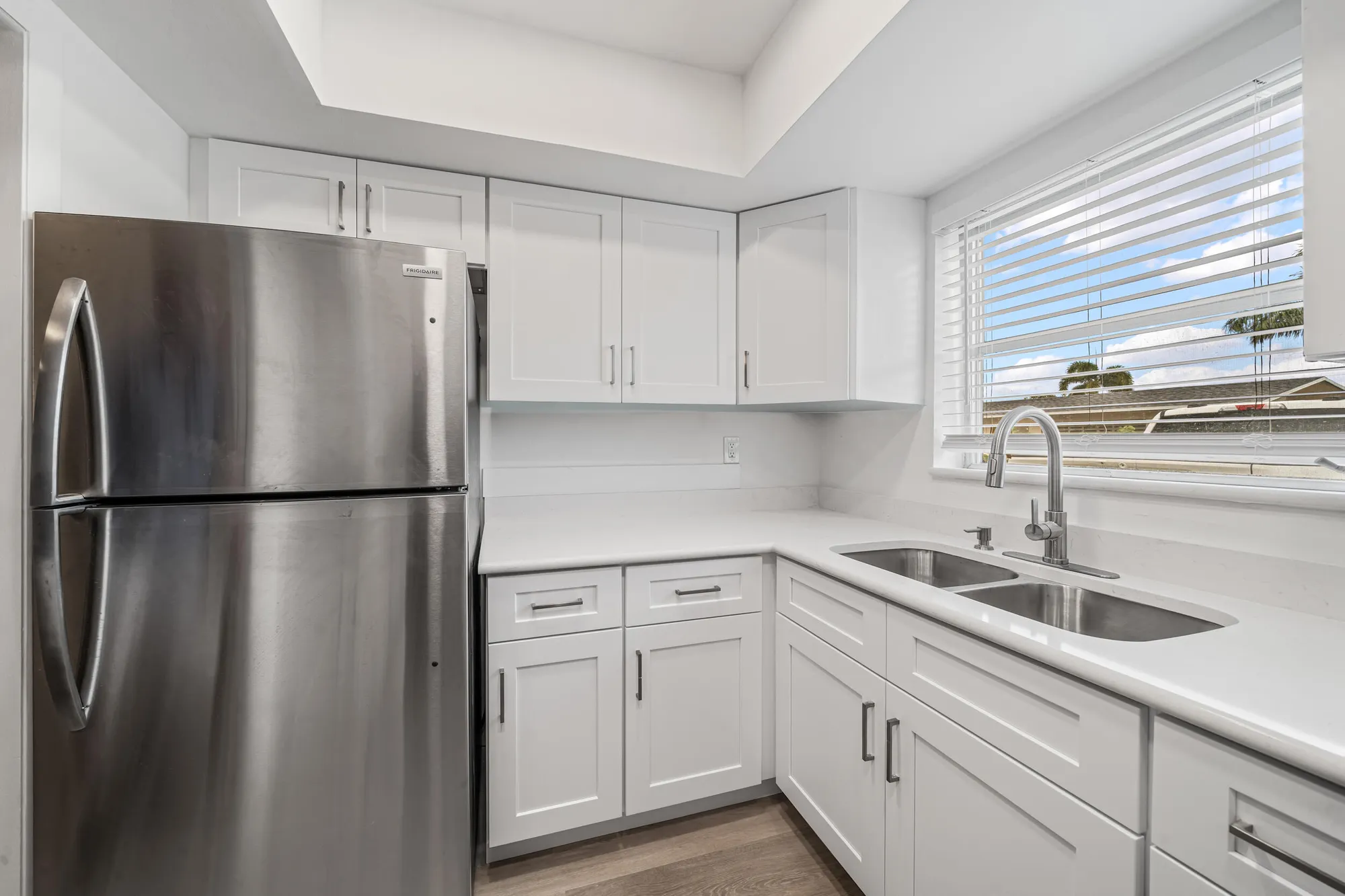 Property Slideshow image 8 of 17 | 2590 barkley dr e, West Palm Beach, FL, 33415