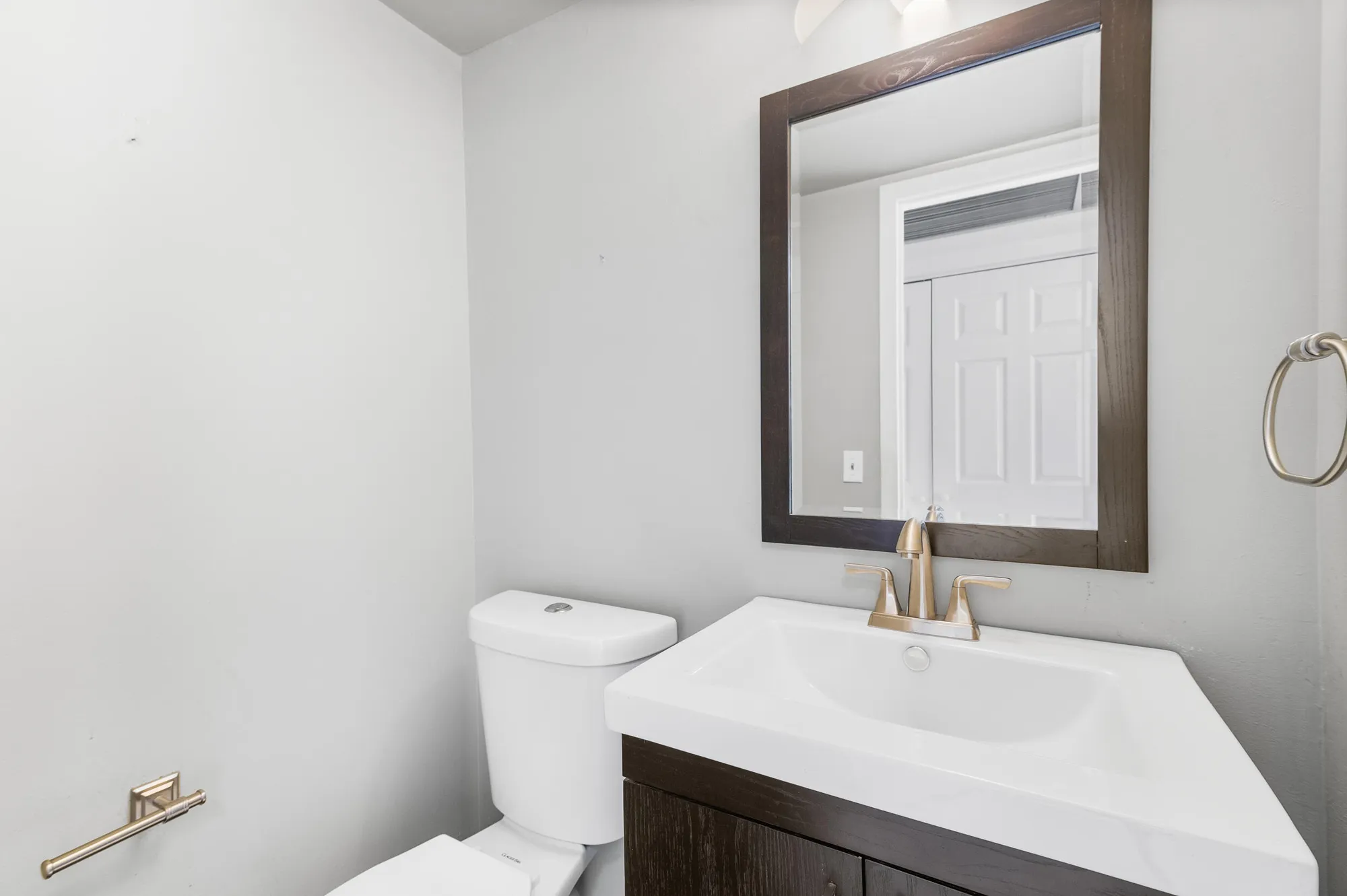 Property Slideshow image 16 of 39 | 3089 cornwall e, Boca Raton, FL, 33434