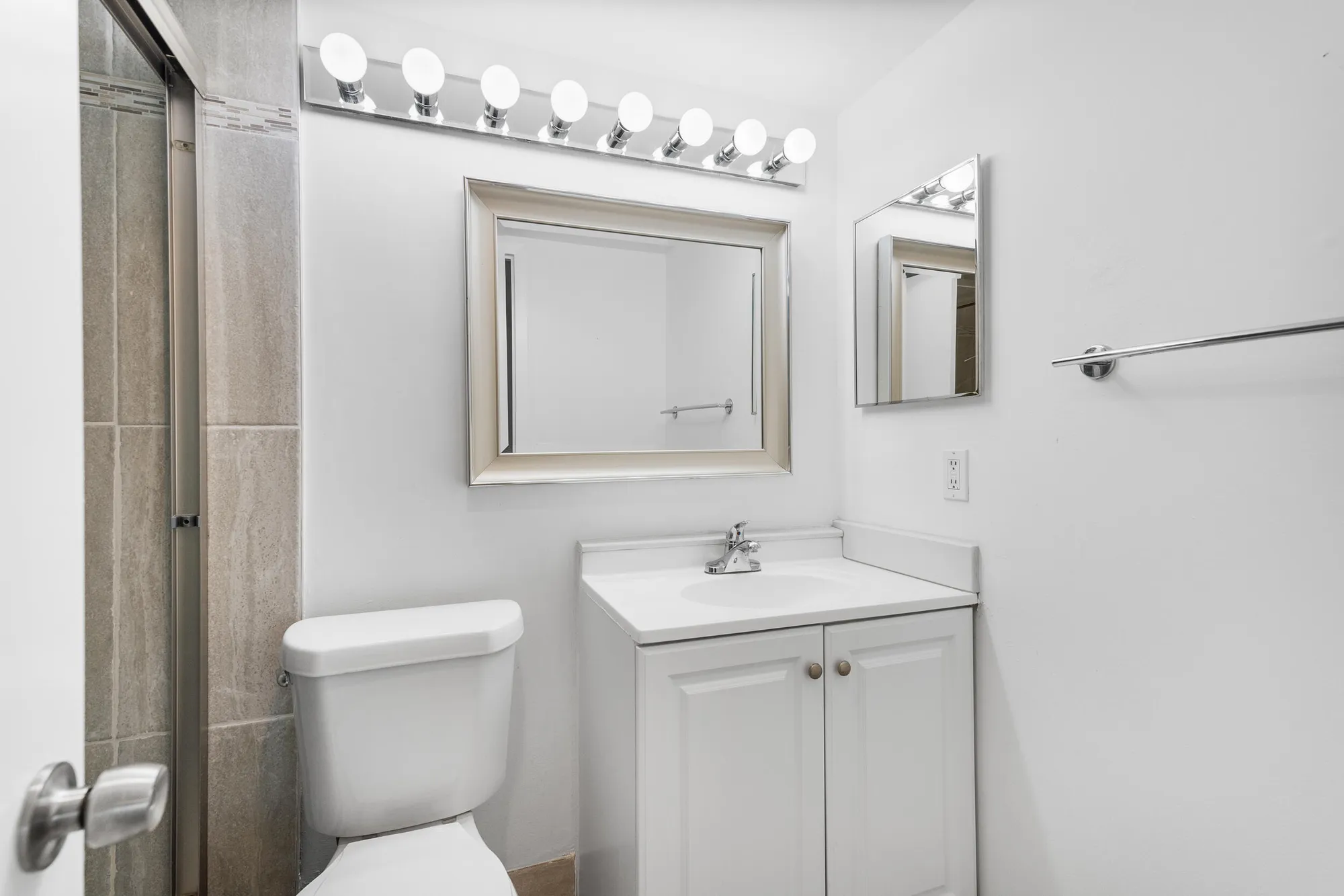 Property Slideshow image 23 of 39 | 3089 cornwall e, Boca Raton, FL, 33434