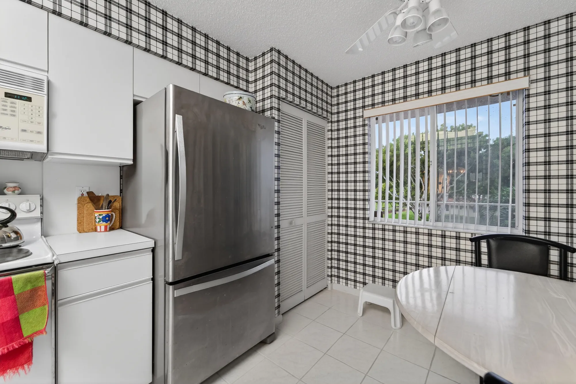 Property Slideshow image 7 of 50 | 14112 huntington pointe dr 309, Delray Beach, FL, 33484