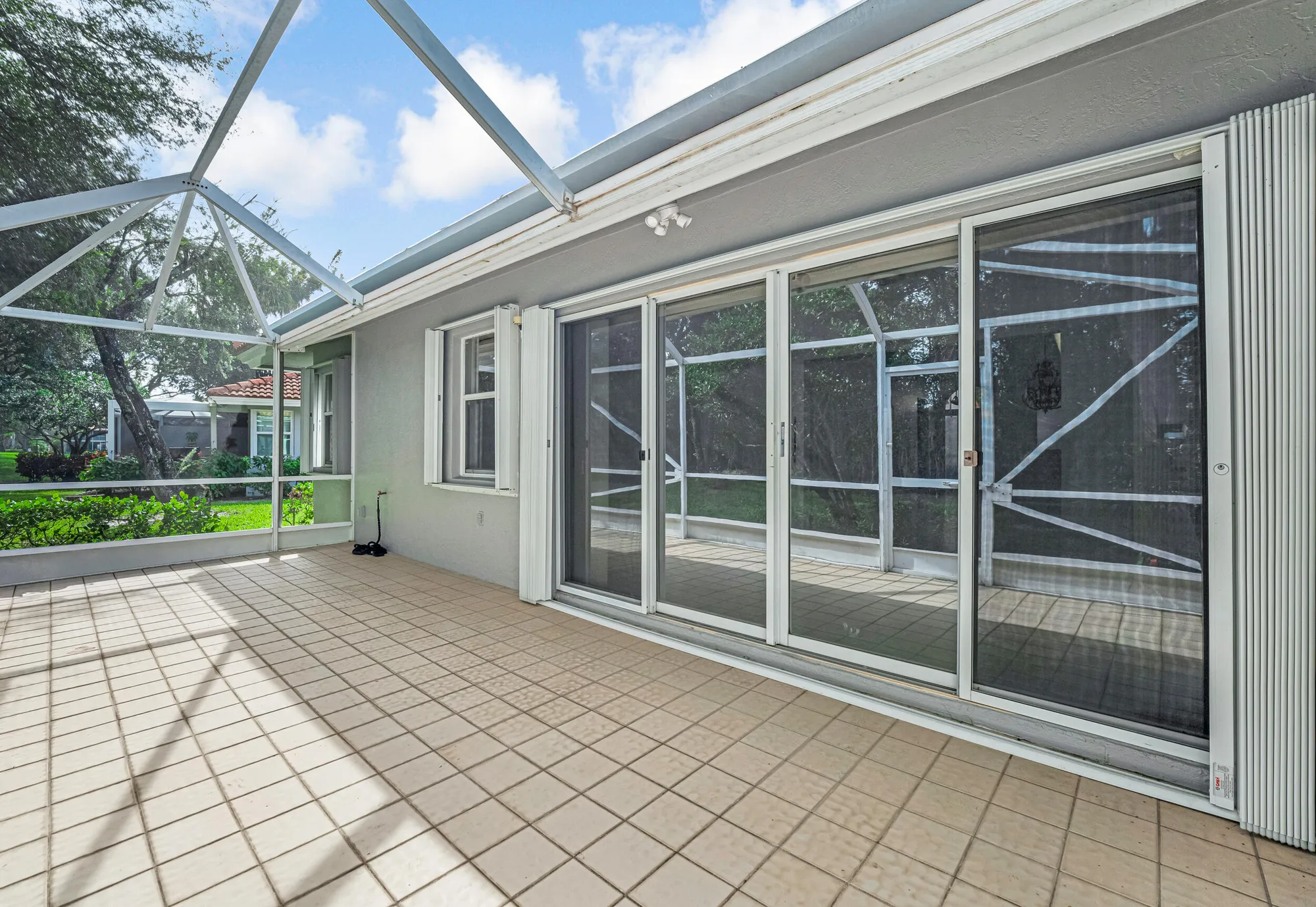 Property Slideshow image 47 of 77 | 7043 summer tree dr, Boynton Beach, FL, 33437