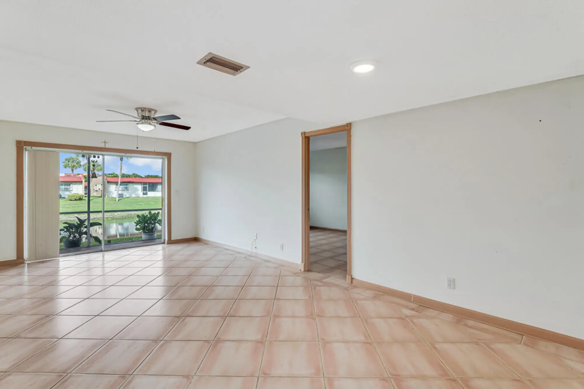 Property Slideshow image 6 of 46 | 199 lake carol dr, West Palm Beach, FL, 33411