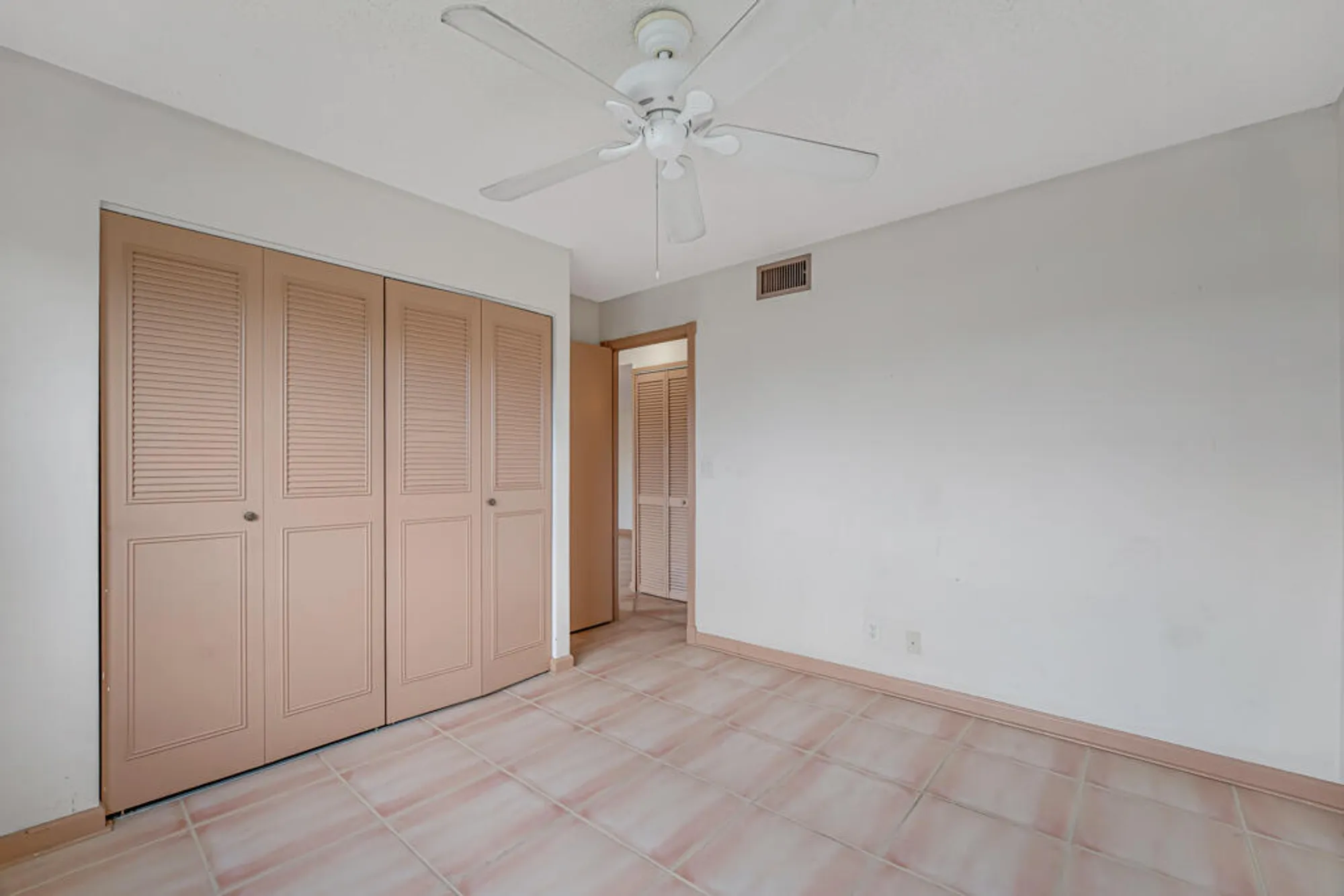 Property Slideshow image 18 of 46 | 199 lake carol dr, West Palm Beach, FL, 33411