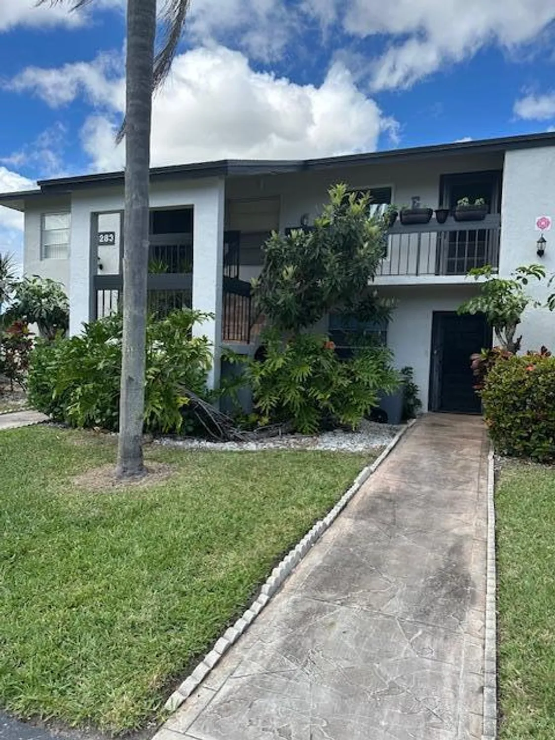 Property Slideshow image 1 of 9 | 13283 pineapple palm ct b, Delray Beach, FL, 33484