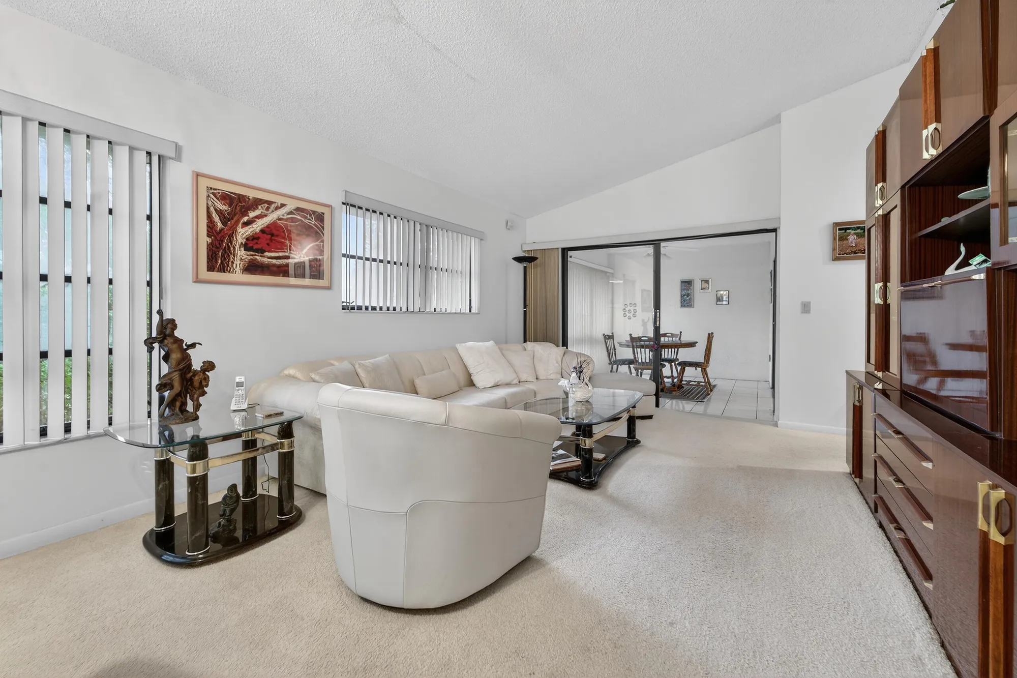 Property Slideshow image 17 of 52 | 6259 kings gate cir, Delray Beach, FL, 33484