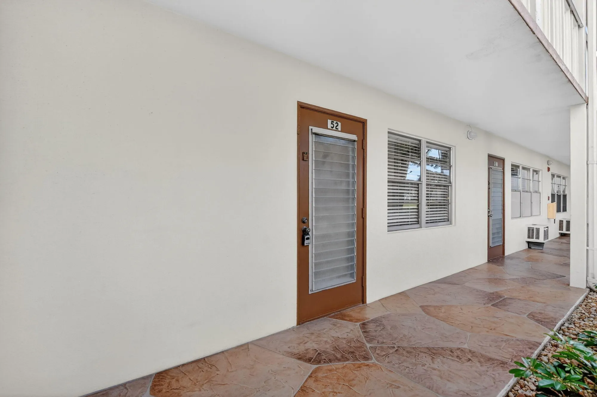 Property Slideshow image 4 of 49 | 52 mansfield b b, Boca Raton, FL, 33434