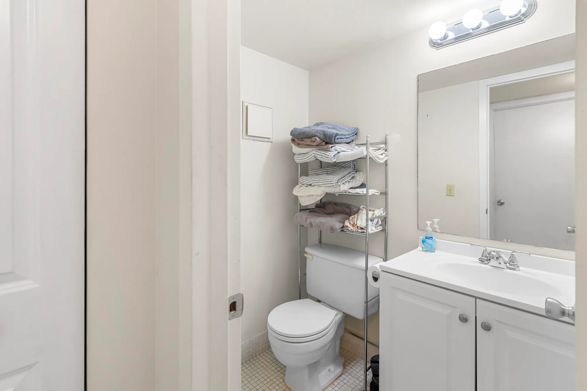 Property Slideshow image 6 of 7 | 505 mansfield m, Boca Raton, FL, 33434