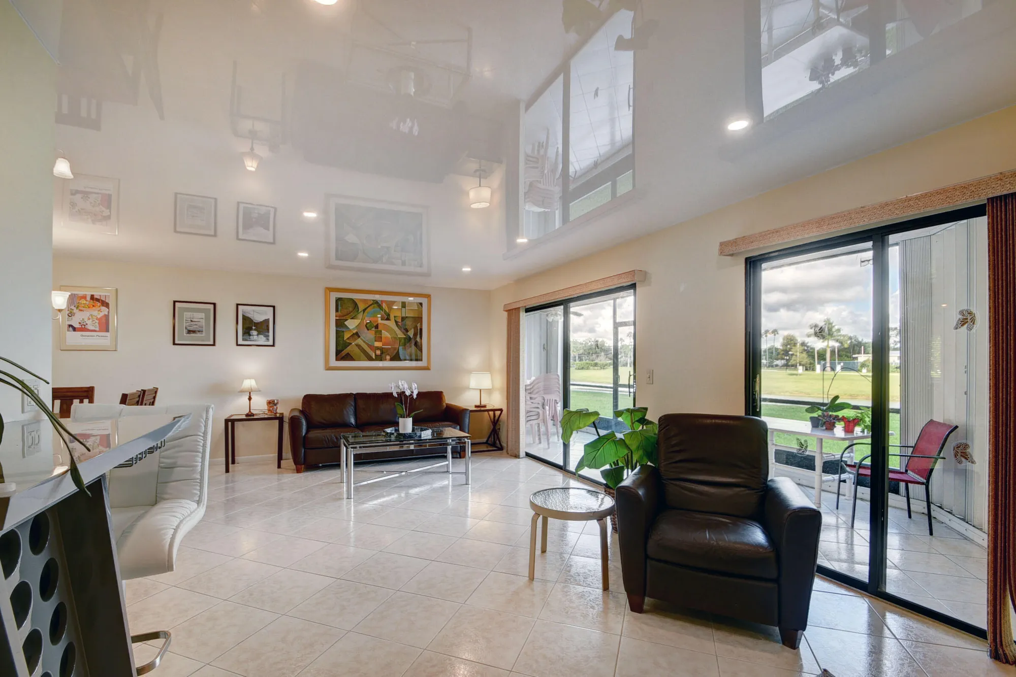 Property Slideshow image 13 of 44 | 7380 s oriole blvd apt 103, Delray Beach, FL, 33446