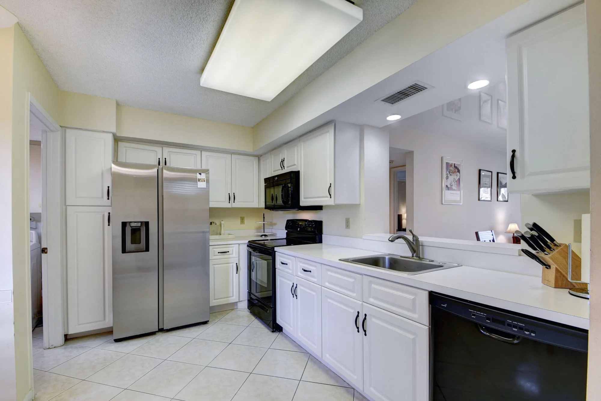 Property Slideshow image 7 of 44 | 7380 s oriole blvd apt 103, Delray Beach, FL, 33446